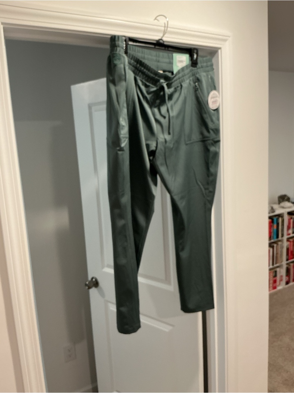 NWT Magellan Outdoors Lost Pines Pants